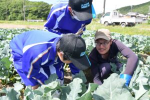 小野営農生活センターで中学生が職場体験