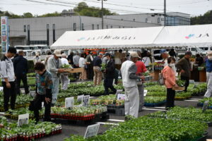 春の展示会が大賑わいでした！